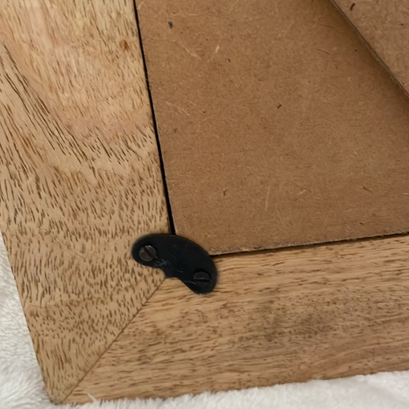 NWT Lovely Shaila Anant Handcrafted in India desk frames, 4”X 6” opening - Picture 8 of 15